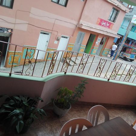 Katay Hostel Guatape Exterior photo