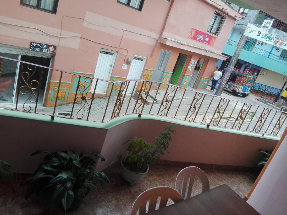 Katay Hostel Guatape Exterior photo