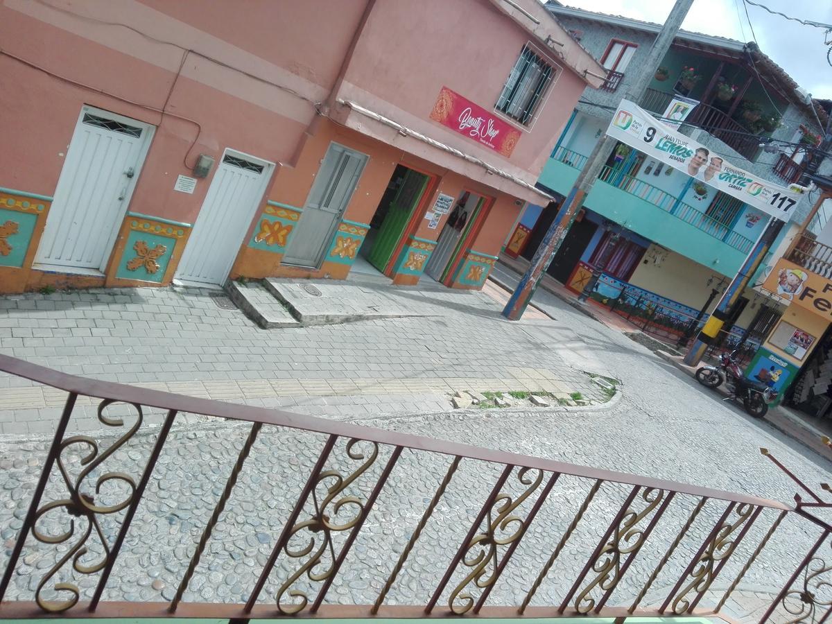 Katay Hostel Guatape Exterior photo